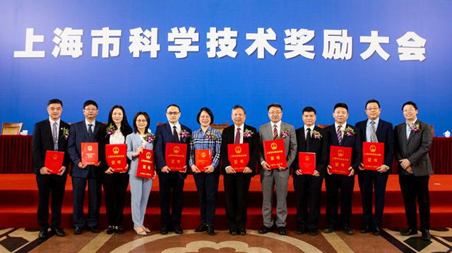 同济牵头完成的24项成果（人）获上海市科学技术奖，其中一等奖13项，青年科技杰出贡献奖1项